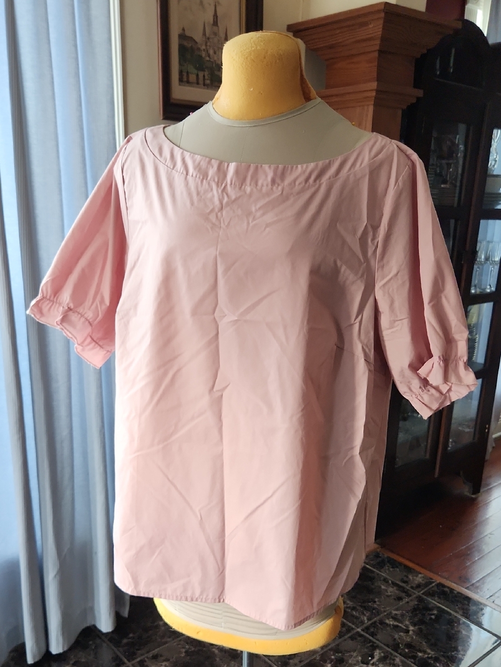 Classic Short Sleeve Boatneck Top in Light Pink